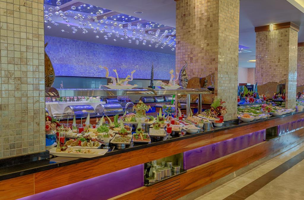 โกลเดน ร็อค บีช Hotel มาร์มาริส ภายนอก รูปภาพ