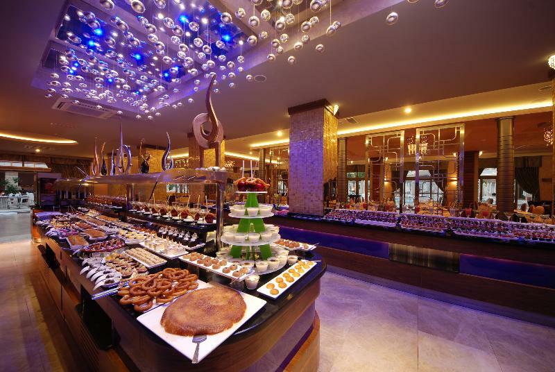 โกลเดน ร็อค บีช Hotel มาร์มาริส ภายนอก รูปภาพ